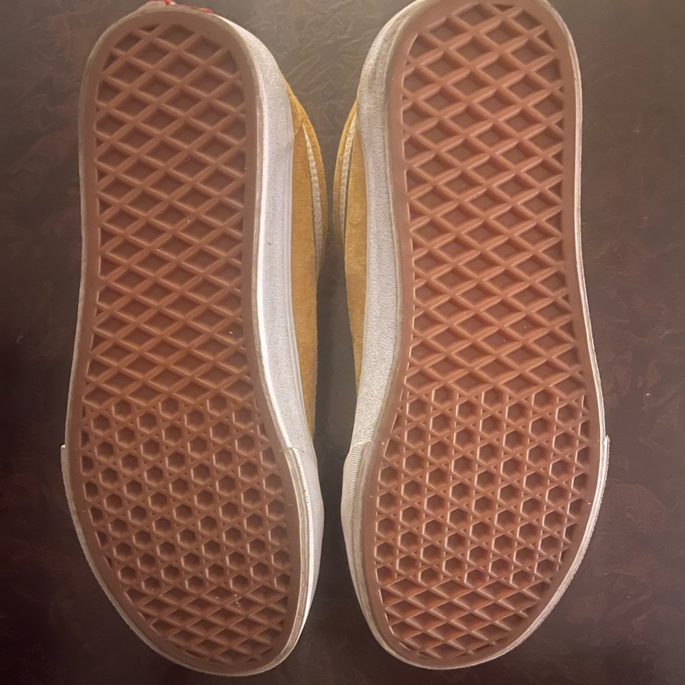 Yellow Suede Vans Old Skool Skate Shoe - Picture 2 of 8